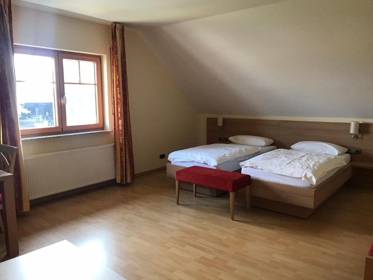 Laupus-Hof Lägenhet Bad Vilbel Exteriör bild